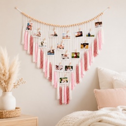 Wieszak boho na zdjęcia 99cm Makrama na ścianę z frędzelkami Rózowy Kremowy